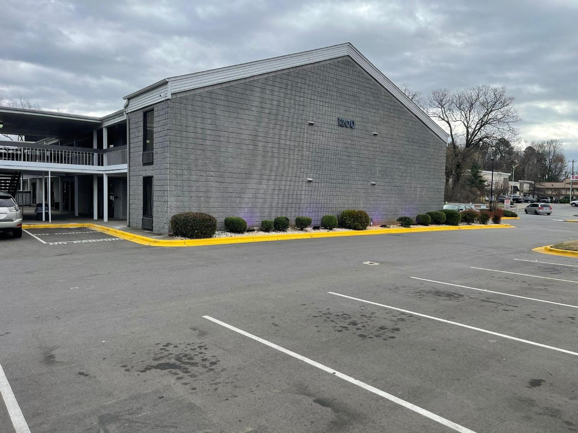 Brookwood Inn Charlotte Exterior photo